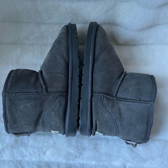 OZWEAR Classic Australian short boots gray suede with shearling lining SZ 10.5W - Picture 7 of 8
